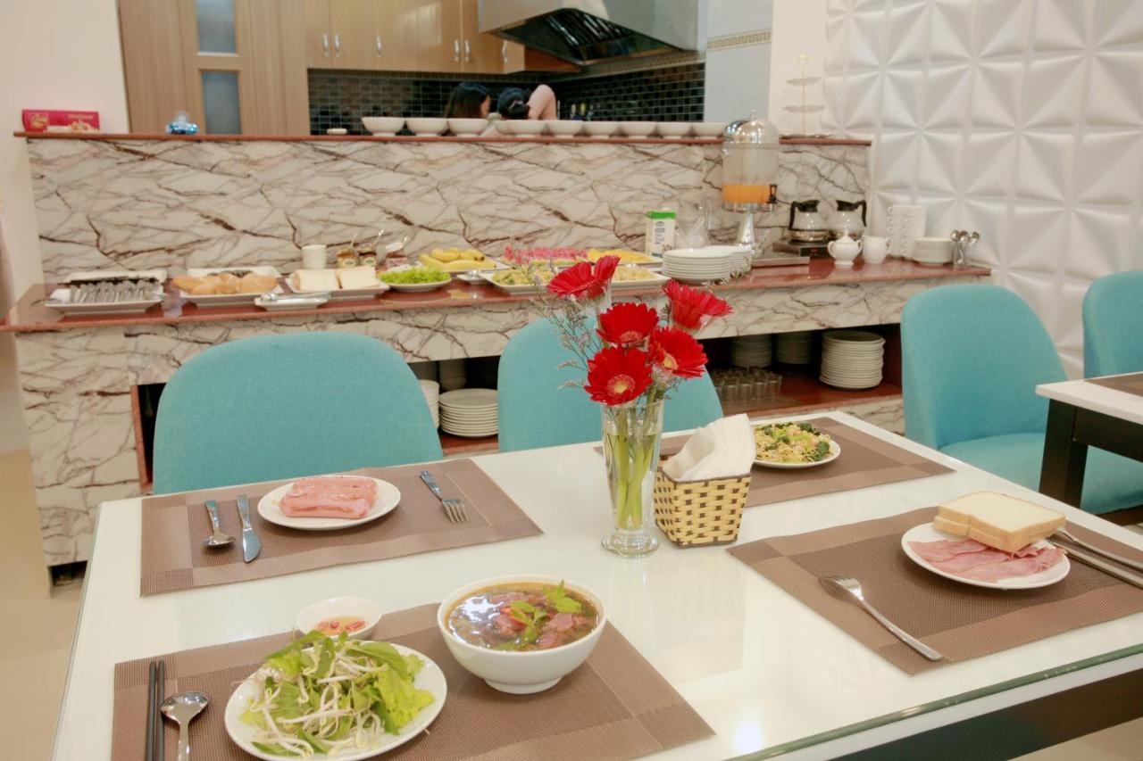 Avon Hotel Huế Kültér fotó