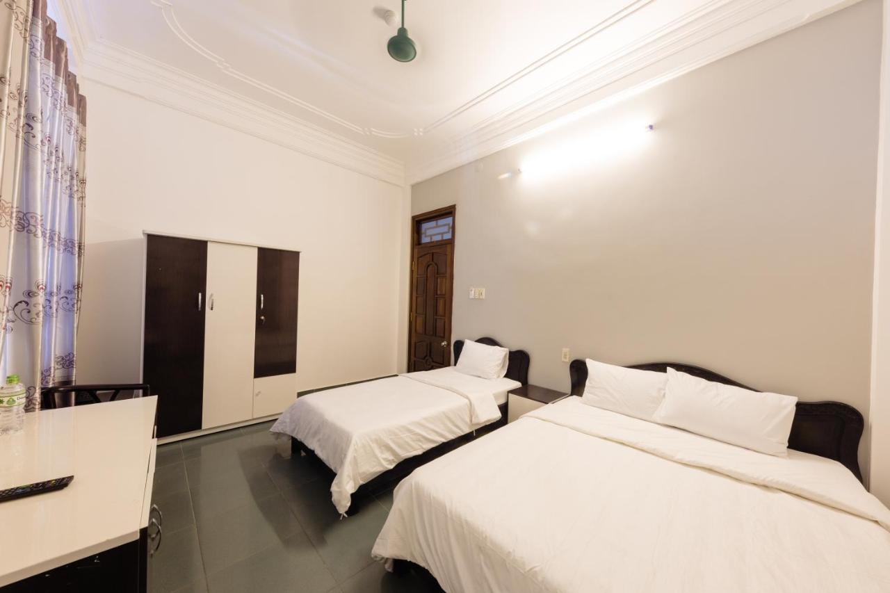 Avon Hotel Huế Kültér fotó