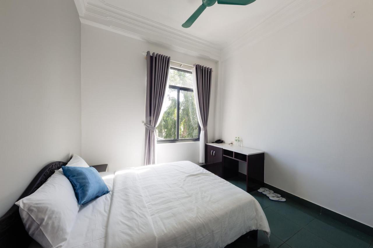 Avon Hotel Huế Kültér fotó